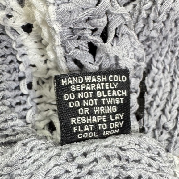 Vertigo Poncho Cape Shawl Gray Black Knit Lace Pom Pom Boho Cottagecore XL NWT - Picture 8 of 8